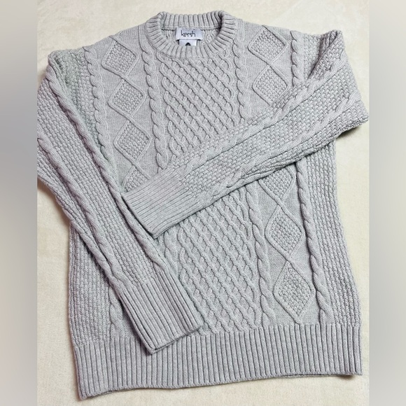 Women's Cable Knit Crew Neck Sweater in Gray Merino Wool Blend XS - Picture 2 of 2